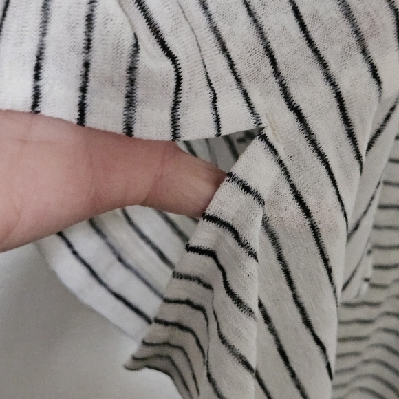 NWT Athleta Realease tee striped top size small tall oversized - Picture 6 of 10